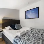 Bright Lofts Near Center Harbour Daire *