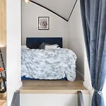 Daire Bright Lofts Near Center Harbour *