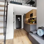 Bright Lofts Near Center Harbour Daire *