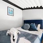 Bright Lofts Near Center Harbour Daire *