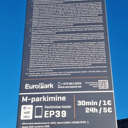 Bright Lofts Near Center Harbour Reval