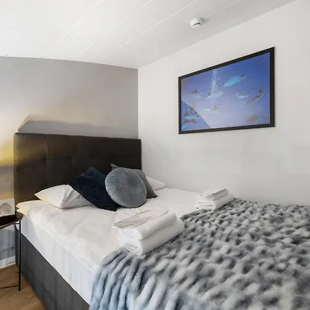 Bright Lofts Near Center Harbour 公寓 *