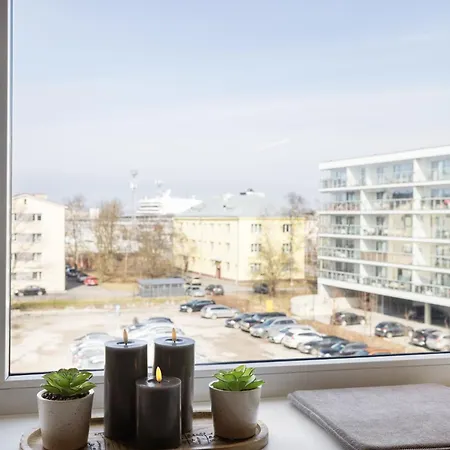 Bright Lofts Near Center Harbour Apartmán
