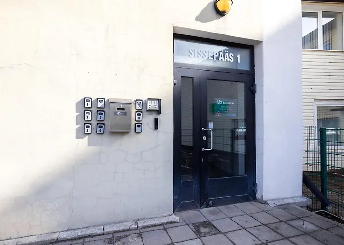 Апартаменты Bright Lofts Near Center Harbour *