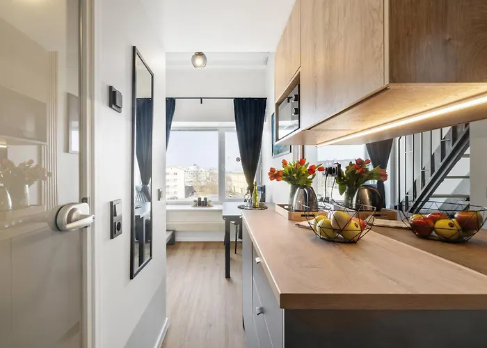 Bright Lofts Near Center Harbour