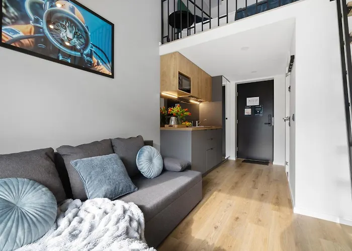 Апартаменты Bright Lofts Near Center Harbour Таллин