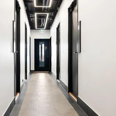 Apartment Bright Lofts Near Center Harbour *